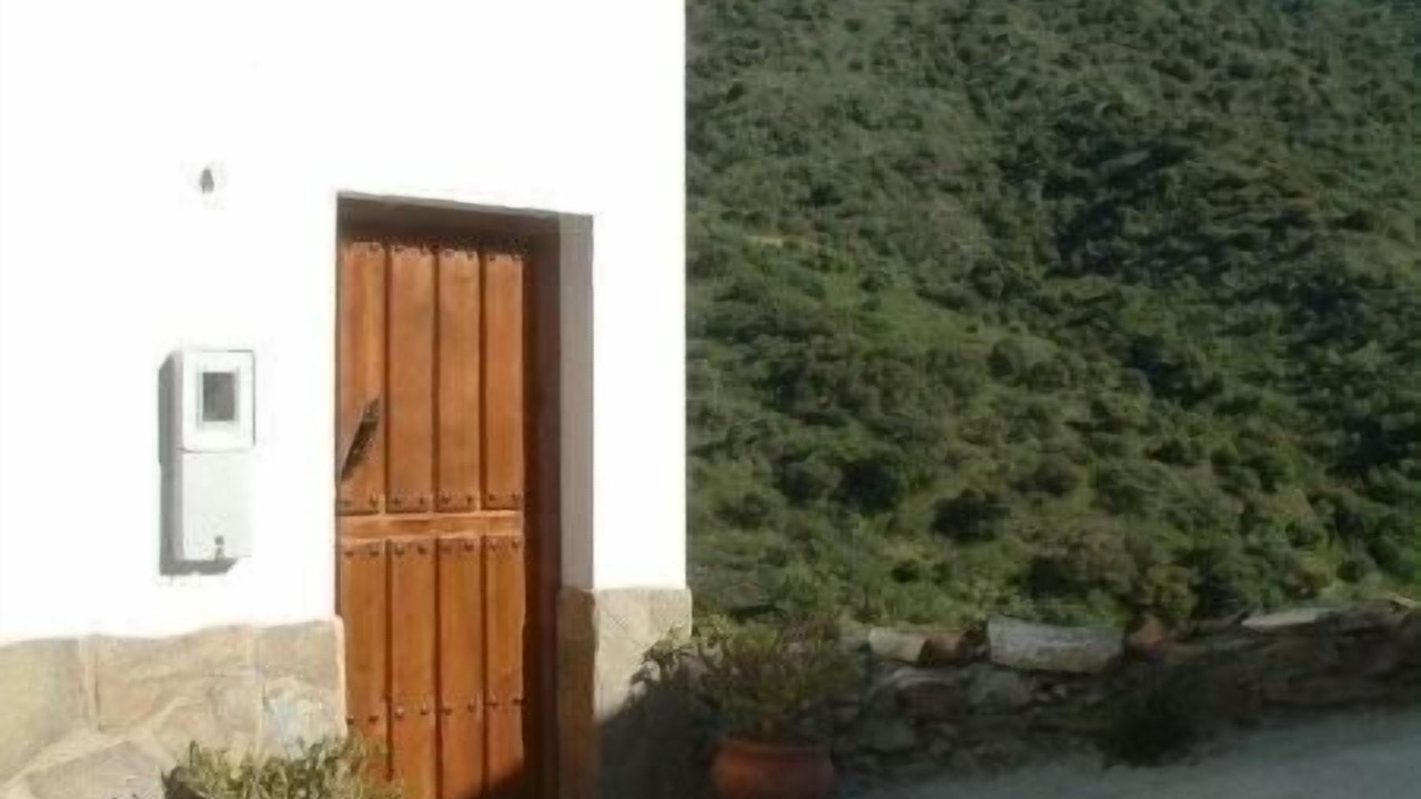 Photo of Outdoor in Laroya