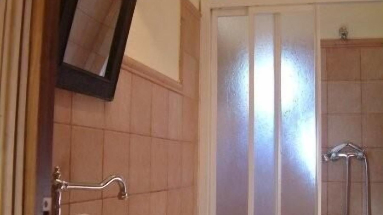 Photo of Bathroom in Laroya