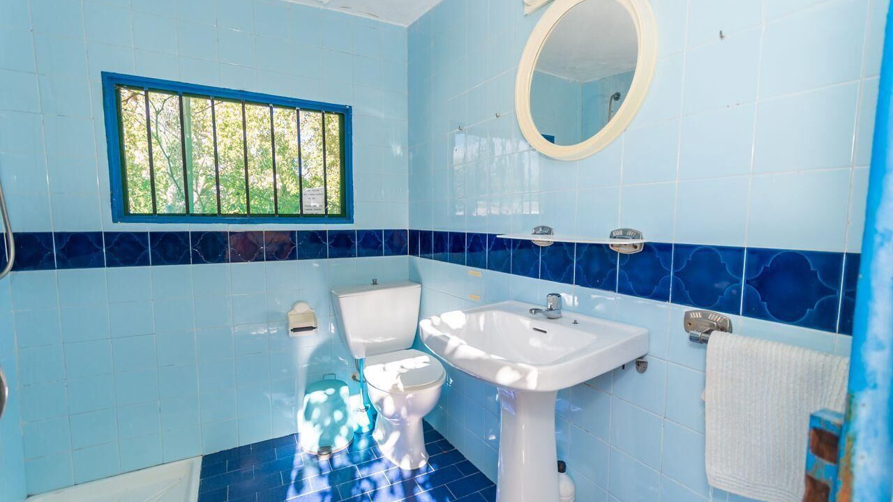 Photo of Bathroom in Carcabuey