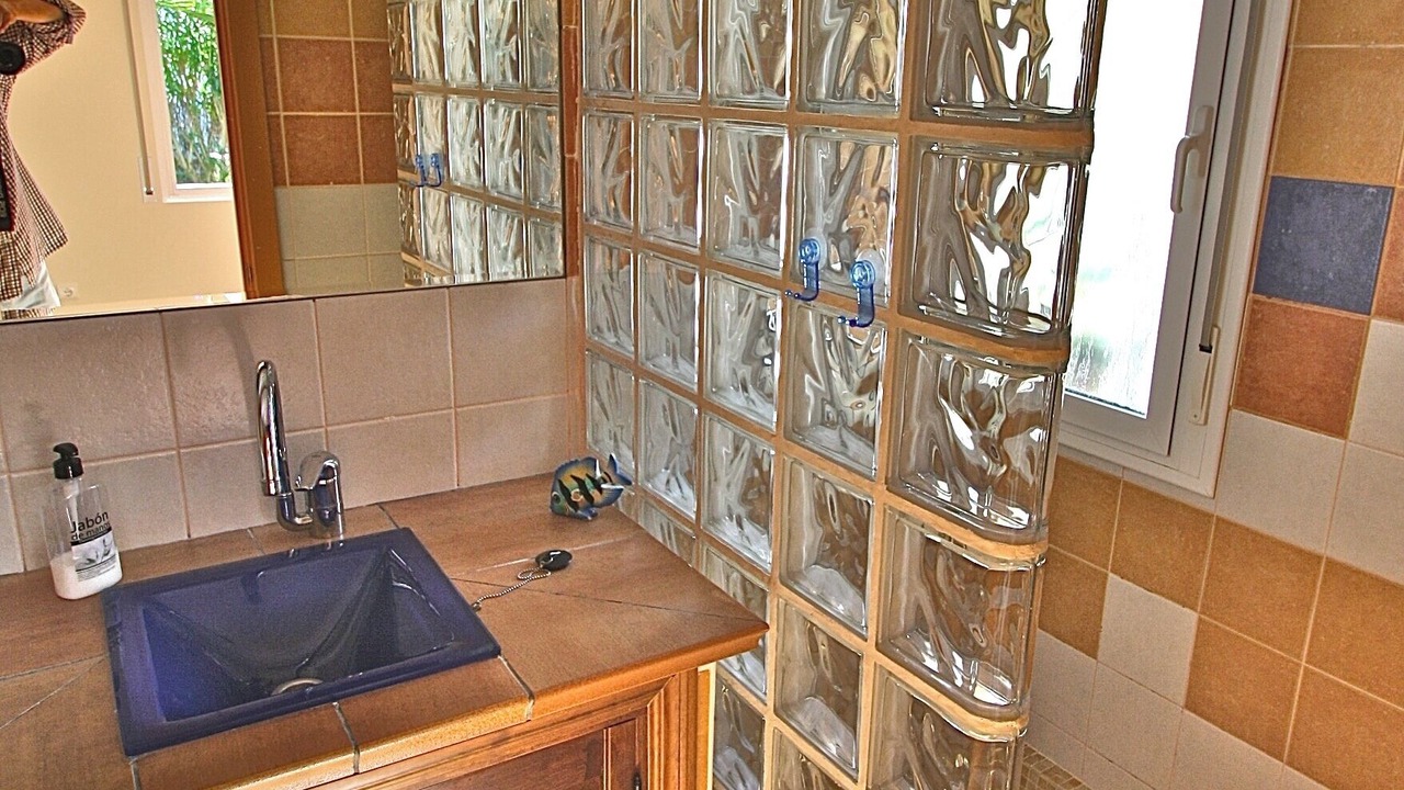 Photo of Bathroom in Cabo Roche