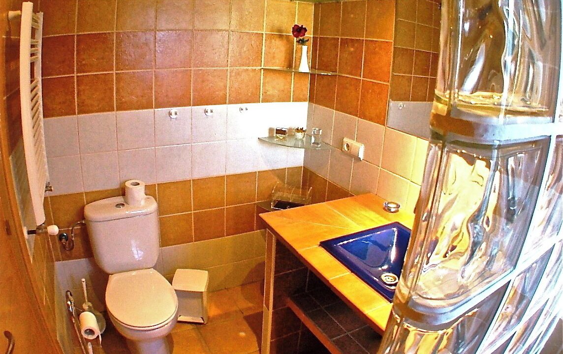 Photo of Bathroom in Cabo Roche