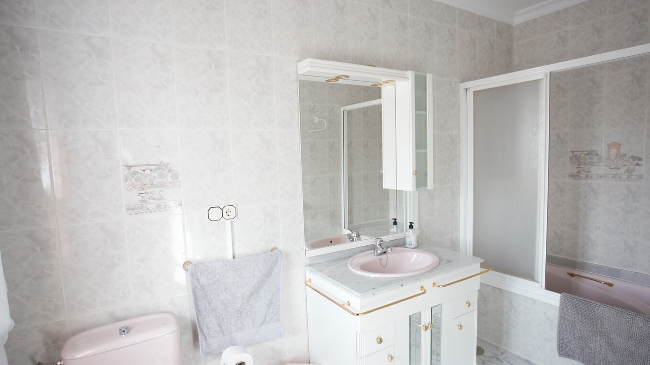 Photo of Bathroom in Villanueva del Trabuco