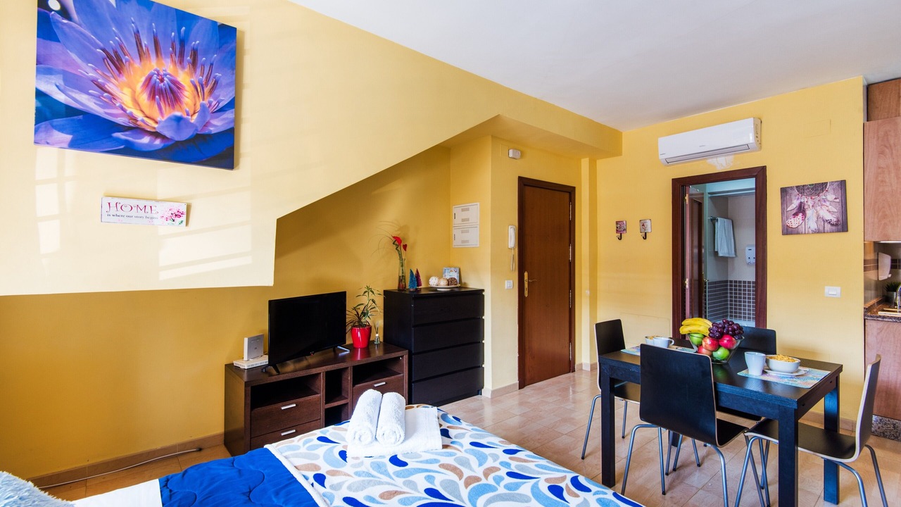 Photo of Bedroom in Bailen-Miraflores