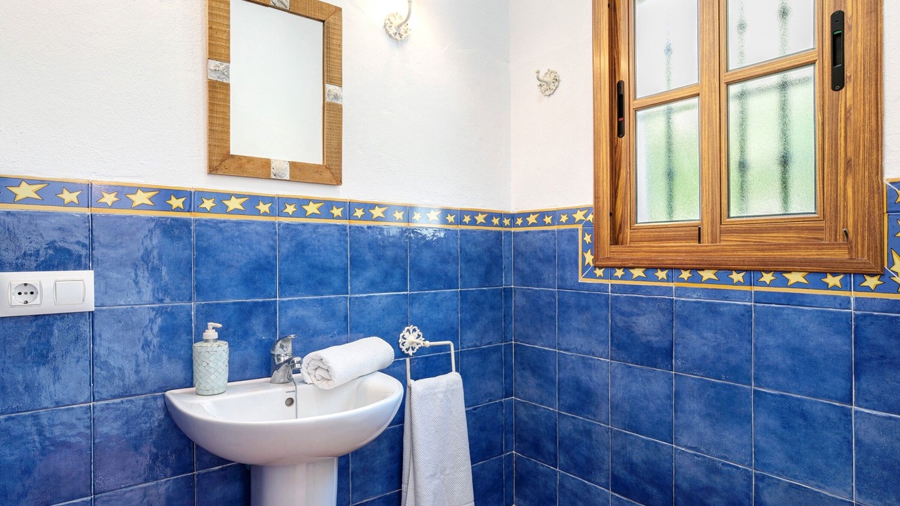 Photo of Bathroom in Zahora
