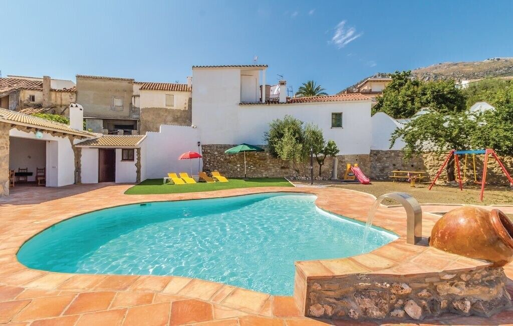 Photo of Outdoor in Mondron
