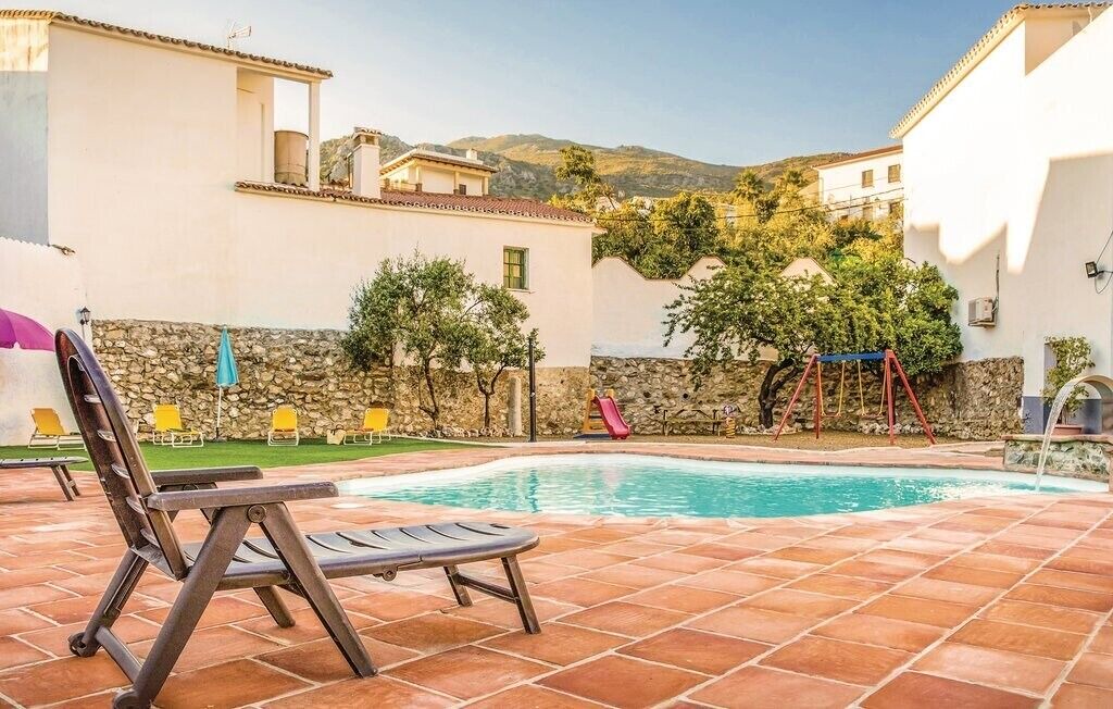 Photo of Outdoor in Mondron
