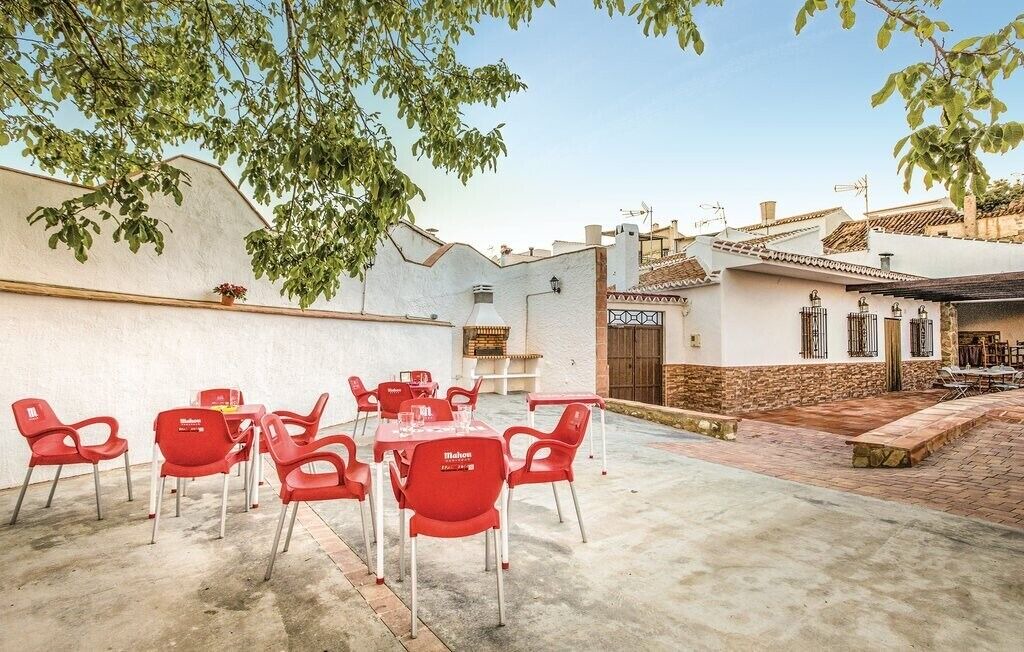 Photo of Outdoor in Mondron