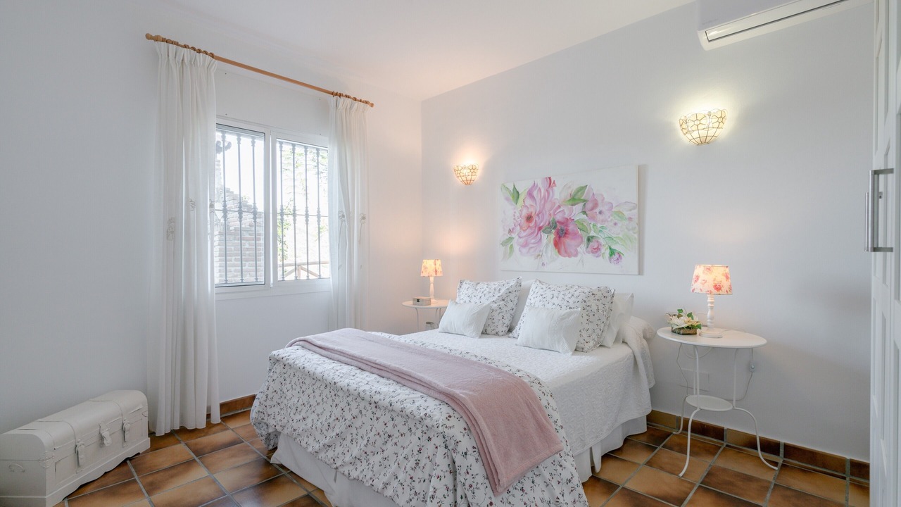 Photo of Bedroom in Sayalonga