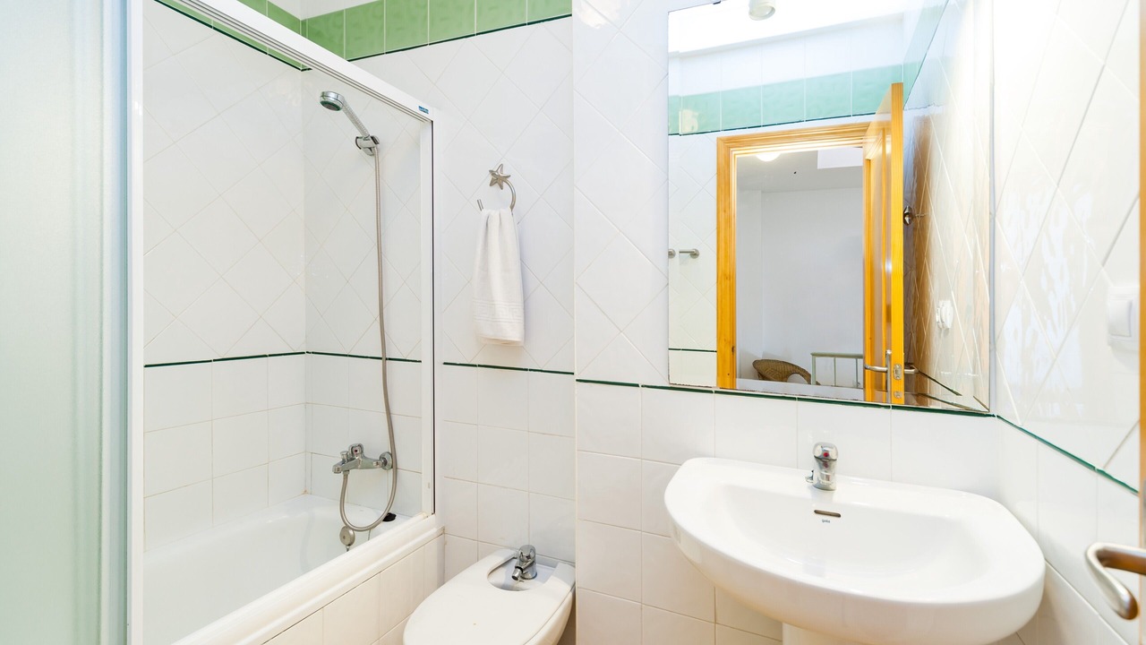 Photo of Bathroom in Conil de la Frontera City Center