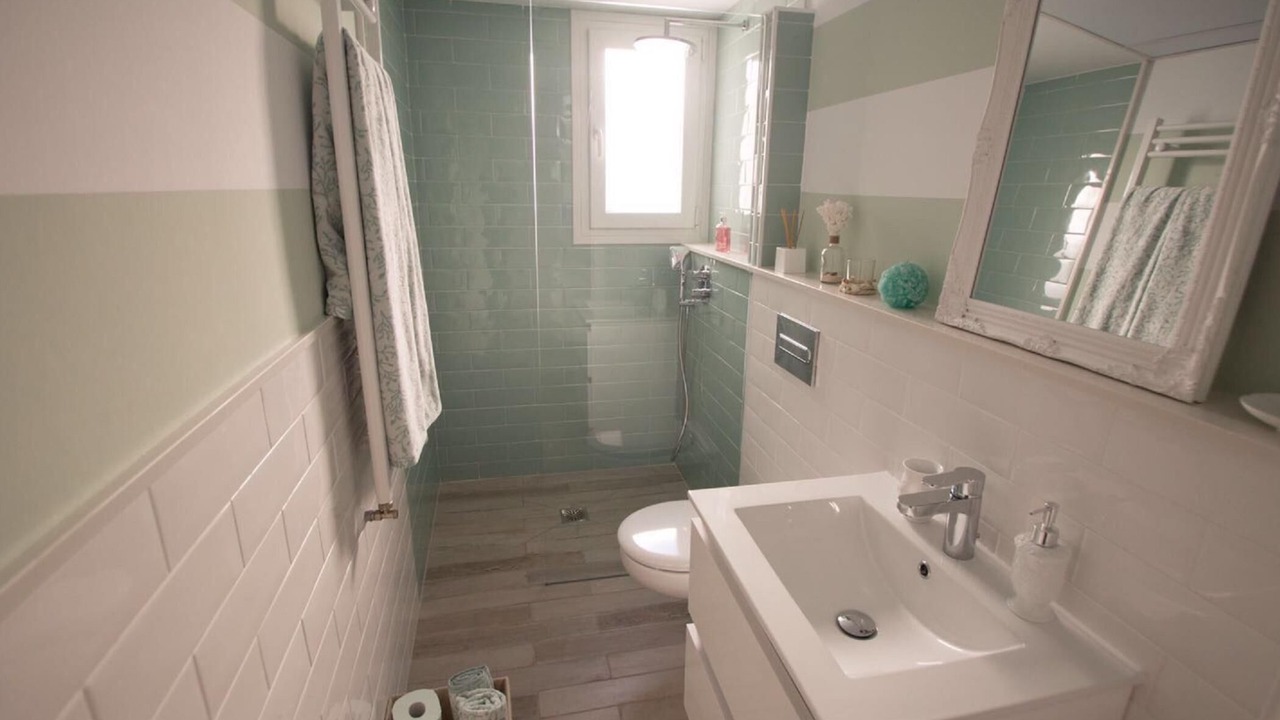 Photo of Bathroom in Jewish Quarter