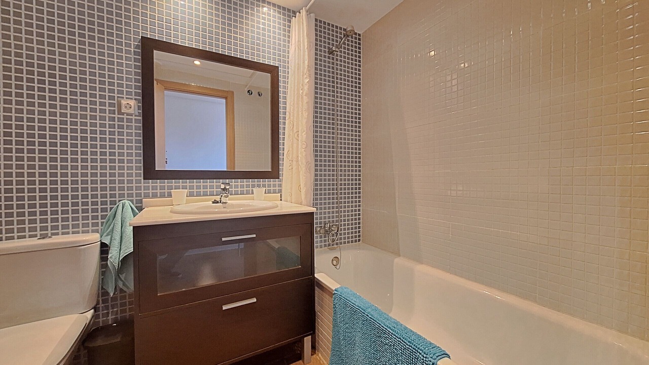 Photo of Bathroom in Vera