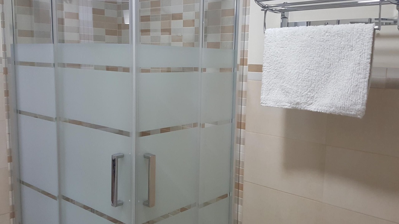Photo of Bathroom in Centro Comercial