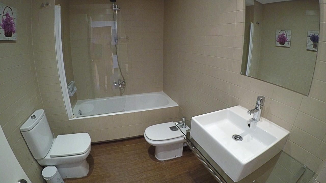 Photo of Bathroom in Centro Comercial