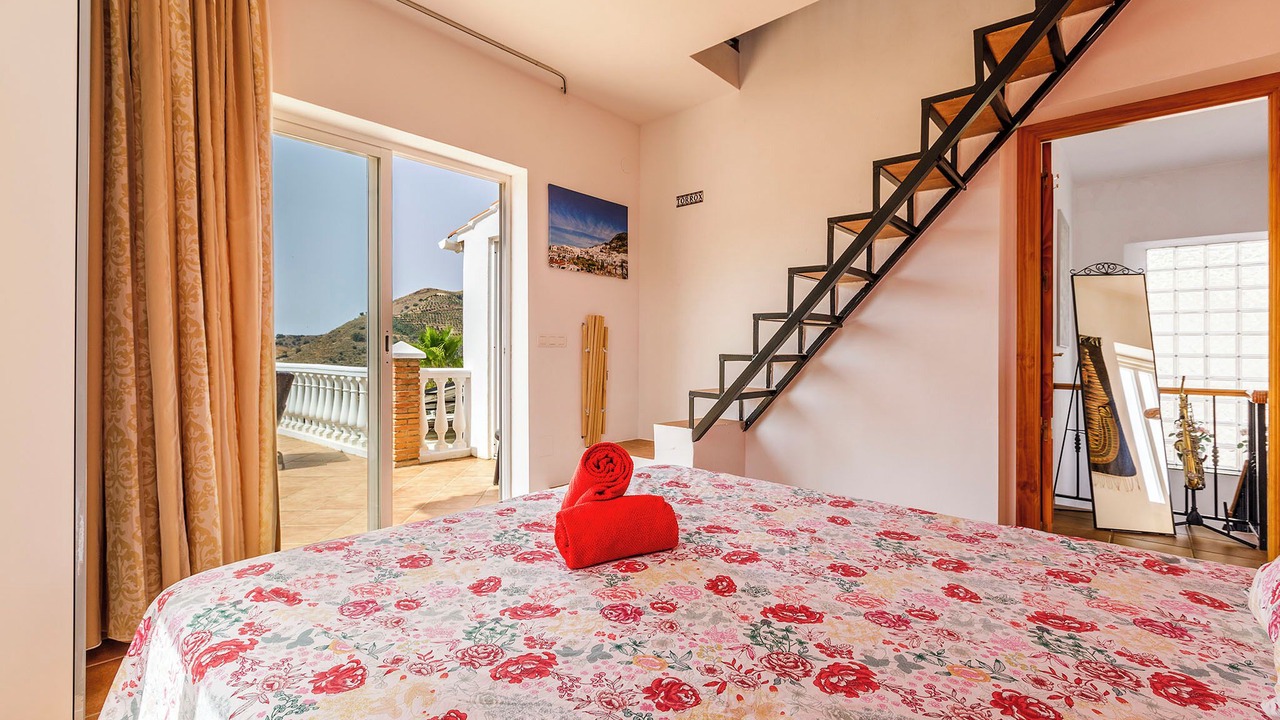 Photo of Bedroom in Sayalonga