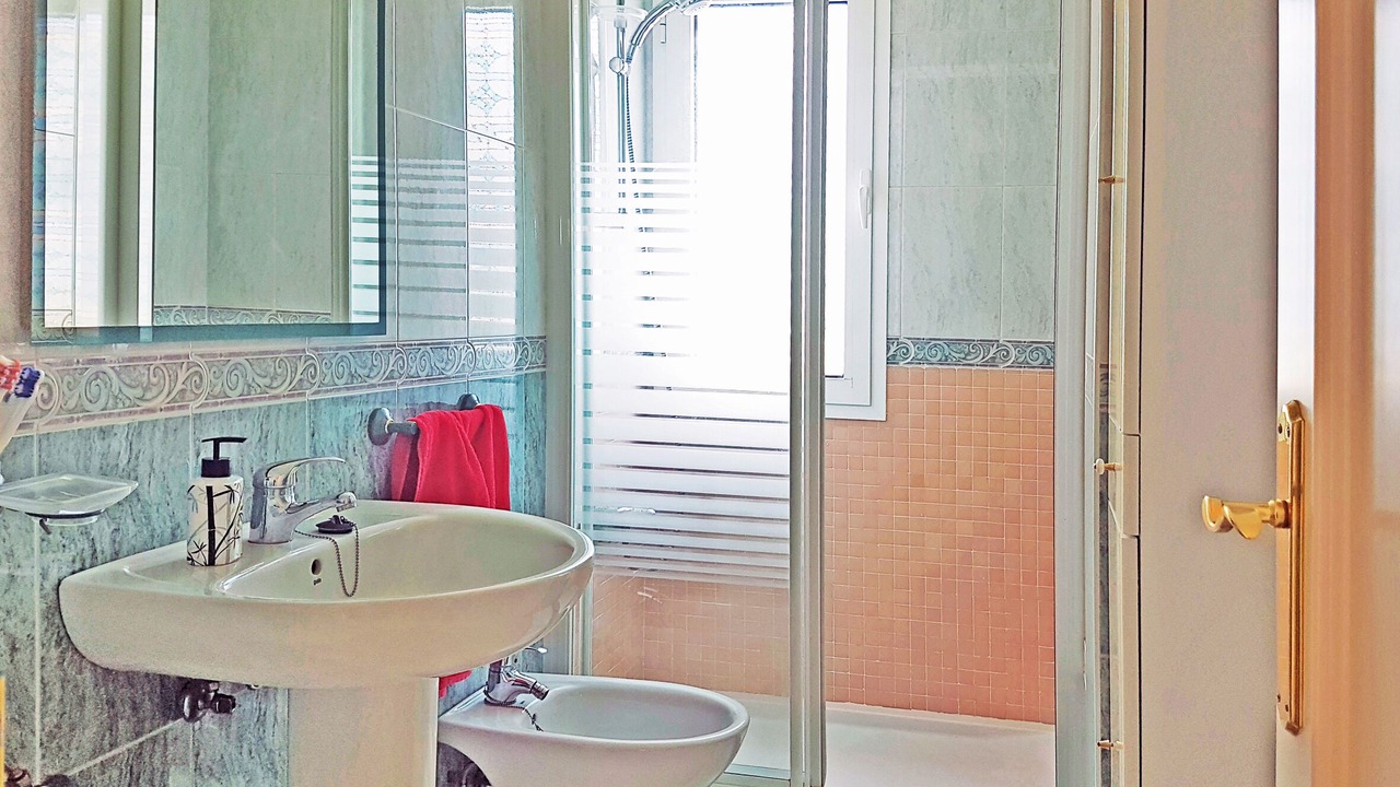 Photo of Bathroom in Rota