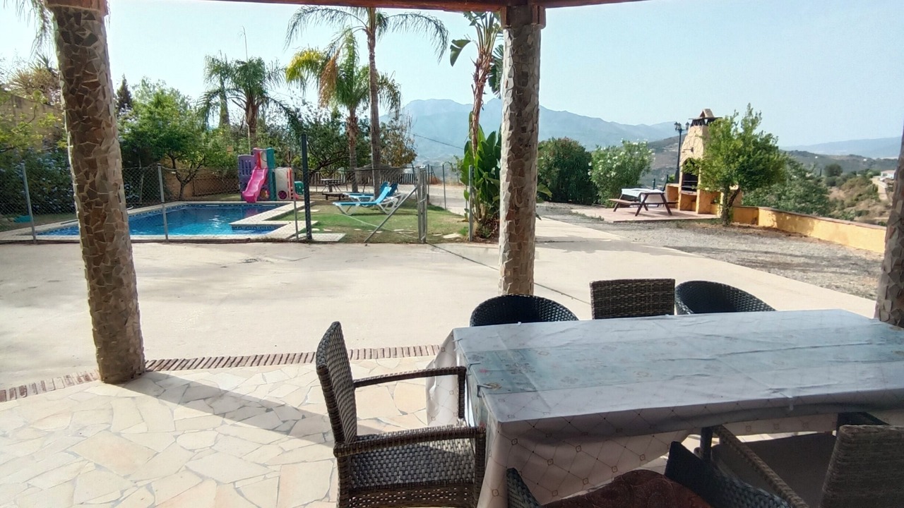 Photo of Outdoor in Guaro