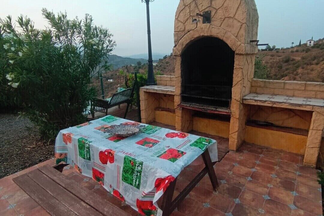 Photo of Outdoor in Guaro