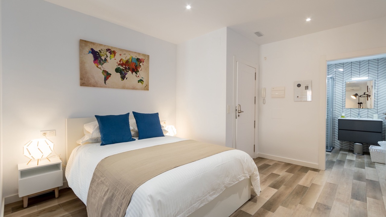 Photo of Bedroom in Figares