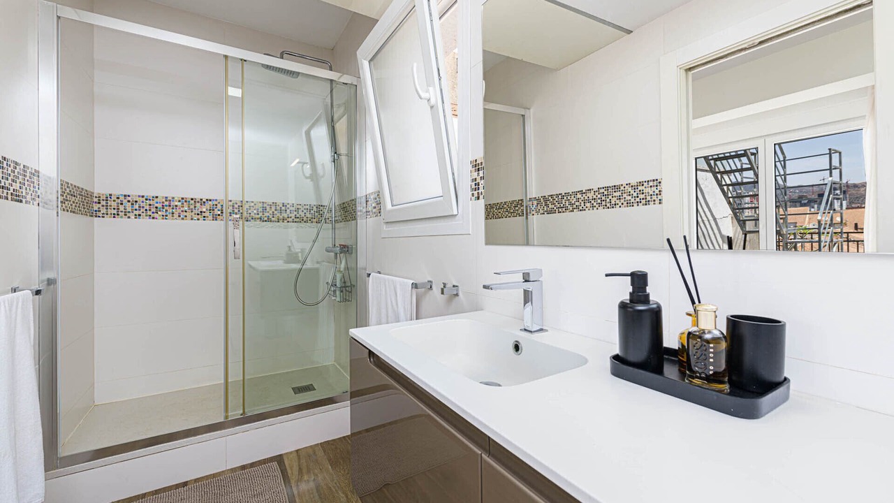 Photo of Bathroom in La Victoria