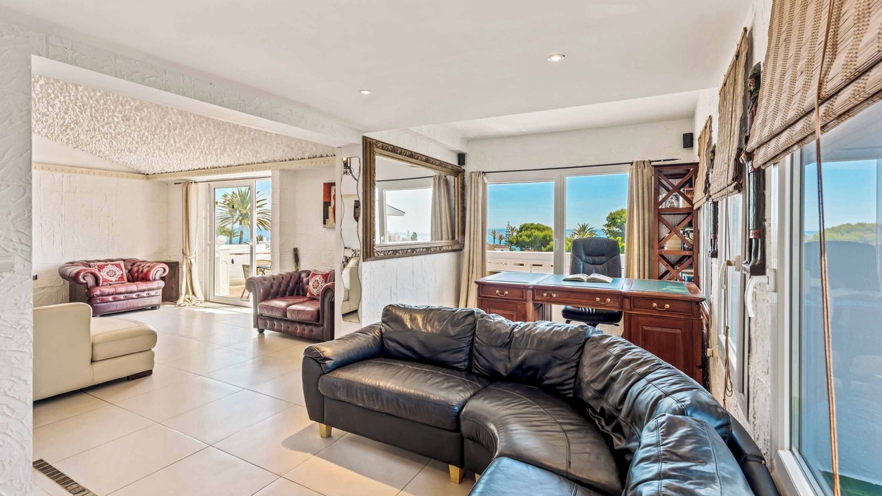 Photo of Livingroom in Bahia Dorada