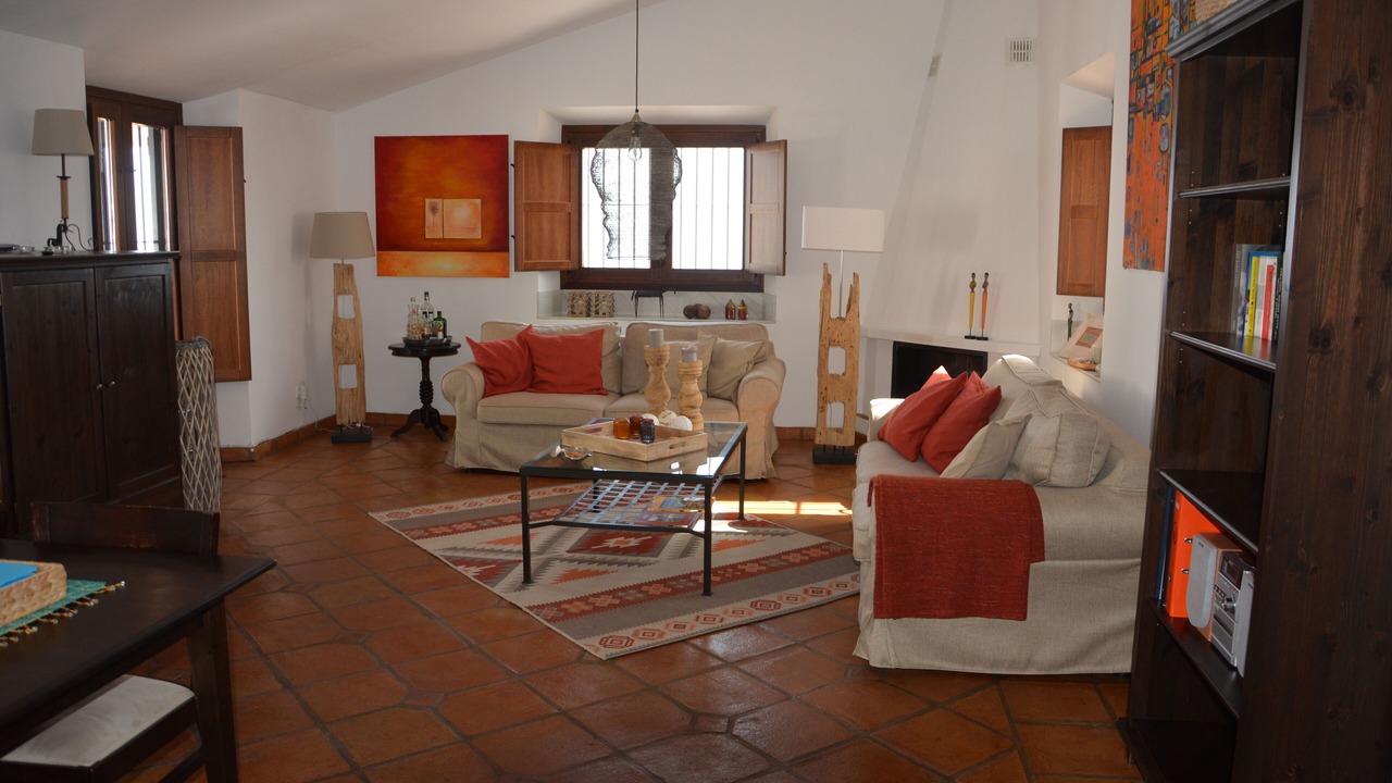 Photo of Livingroom in Sayalonga