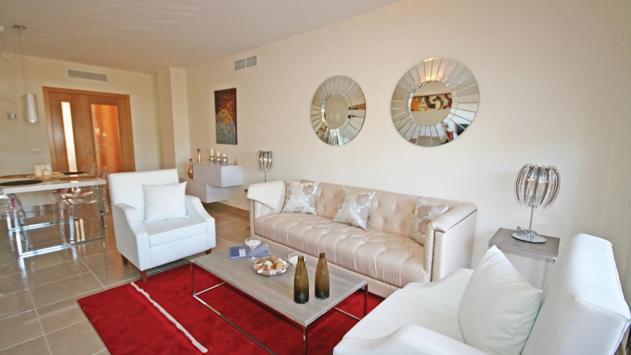 Photo of Bedroom in New Golden Mile