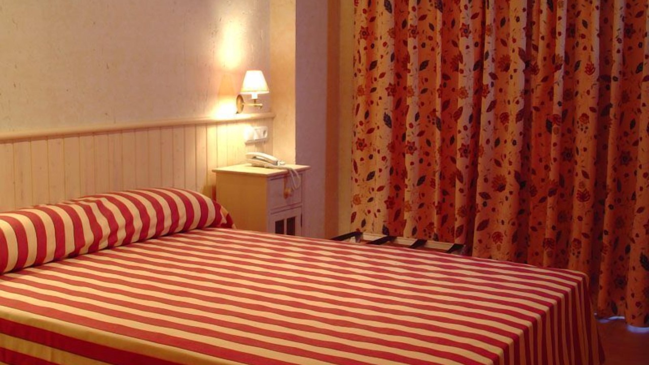 Photo of Bedroom in Rota
