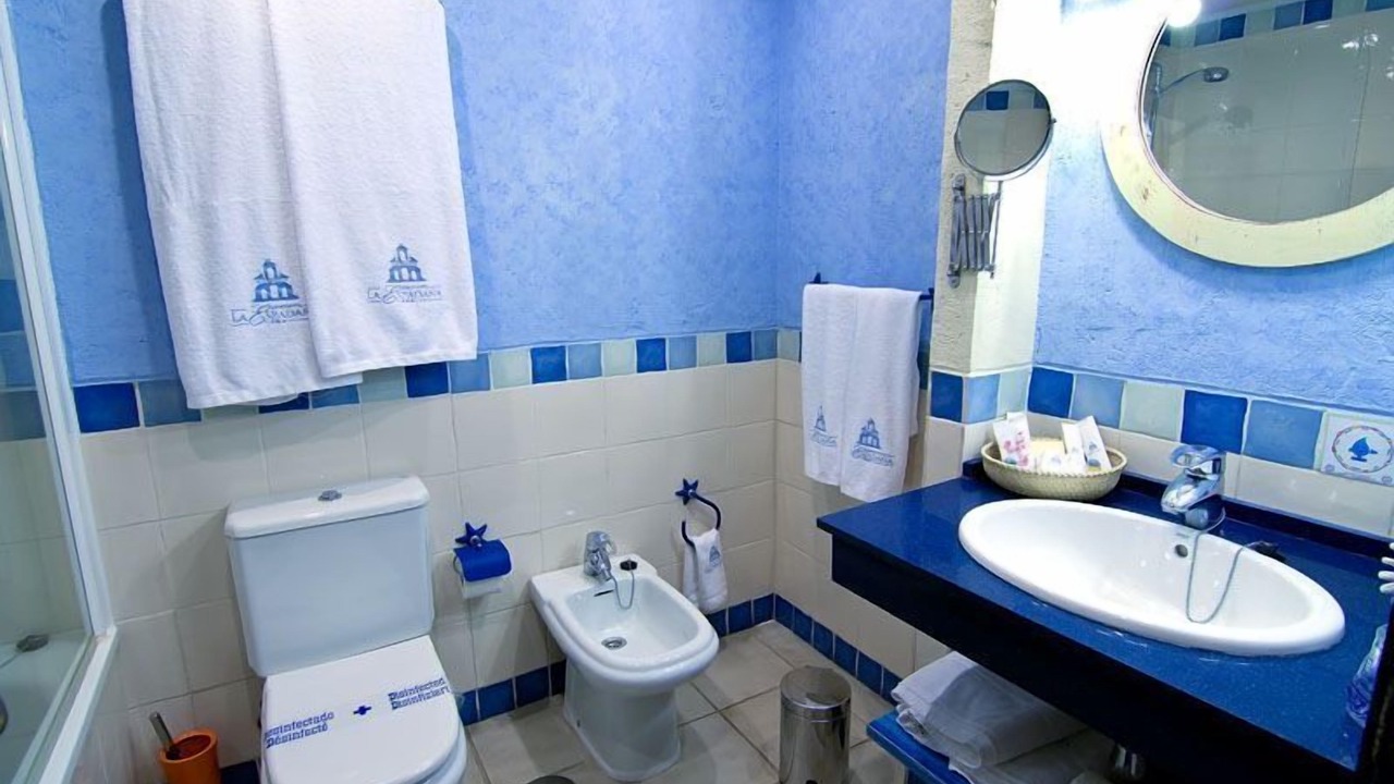 Photo of Bathroom in Rota