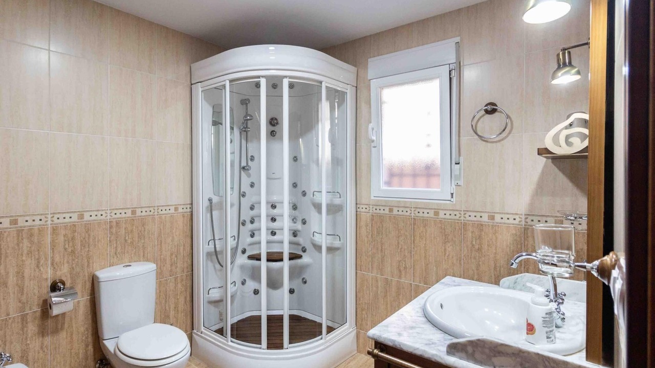 Photo of Bathroom in Niguelas