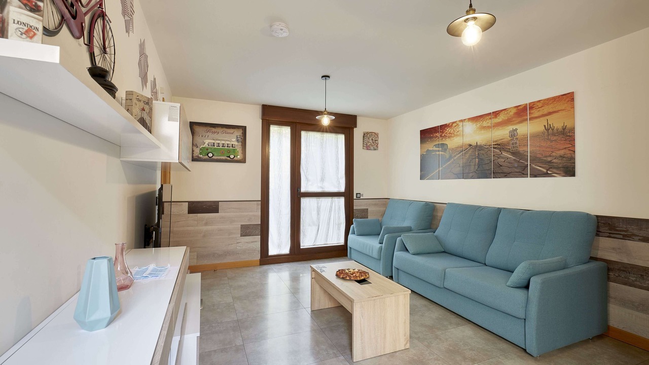 Photo of Livingroom in Old Town