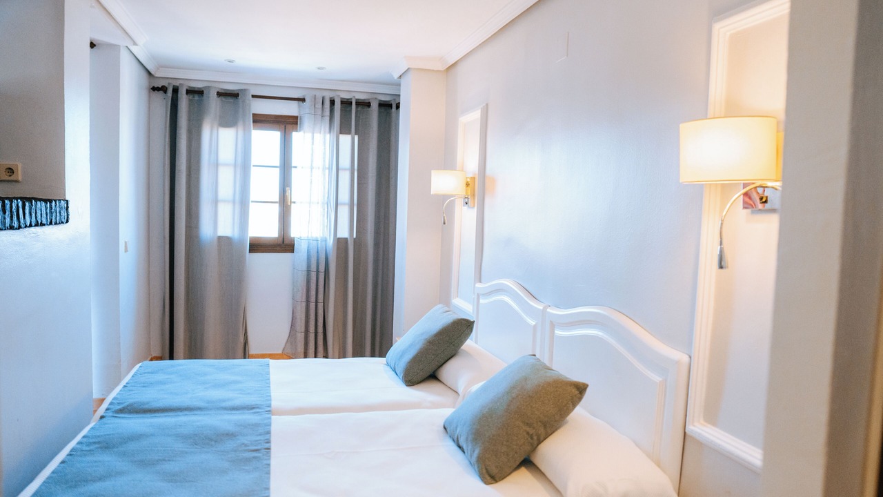 Photo of Bedroom in Centro Comercial Bahia Sur