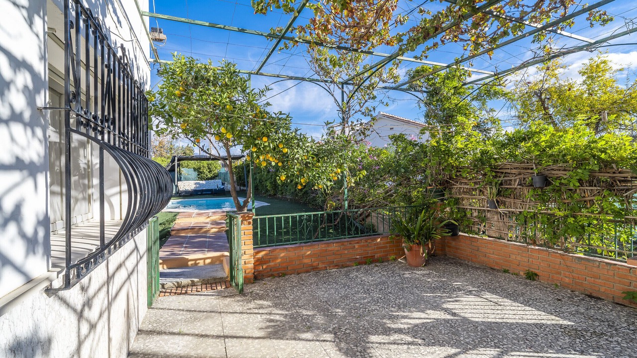 Photo of Patio Balcony in Alora