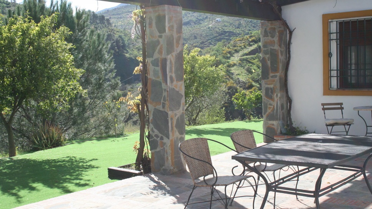 Photo of Outdoor in Guaro