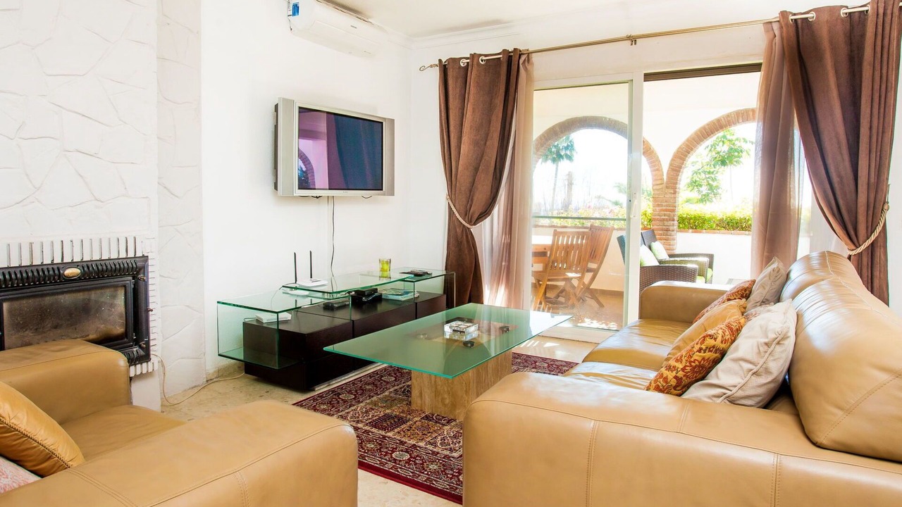 Photo of Bedroom in New Golden Mile