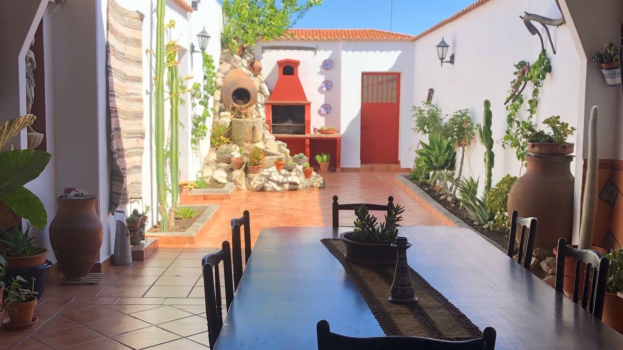 Photo of Outdoor in La Nava de Santiago