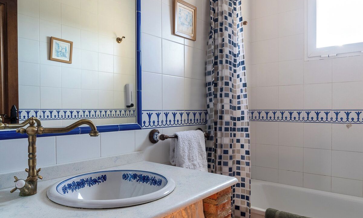 Photo of Bathroom in Luque