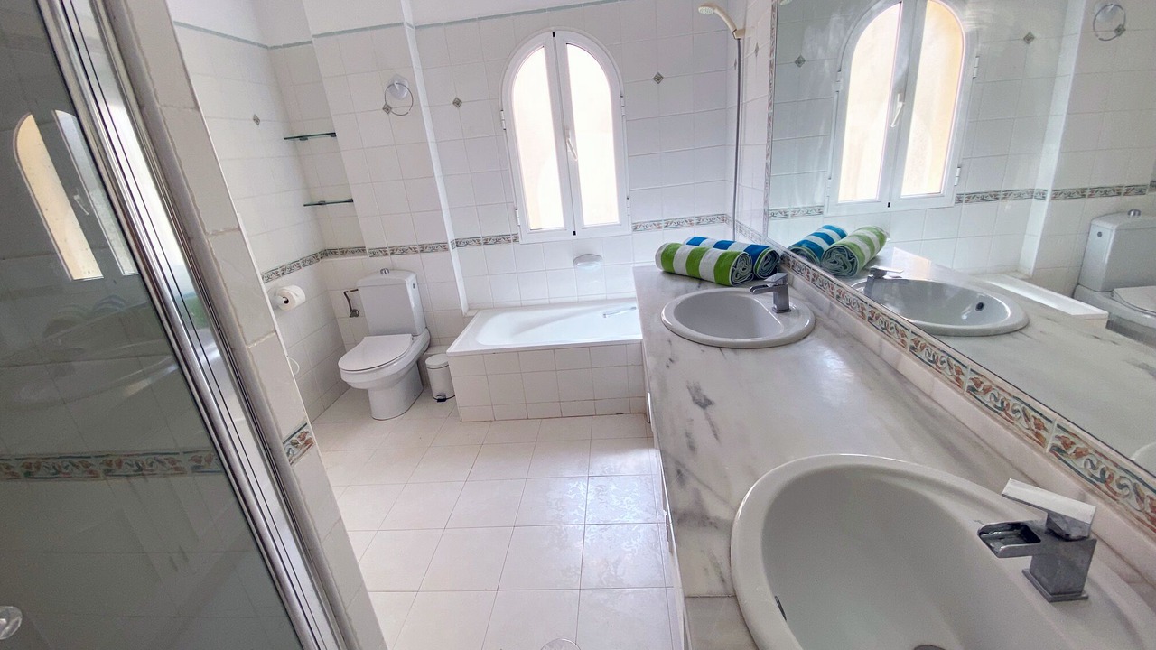 Photo of Bathroom in Atamaria
