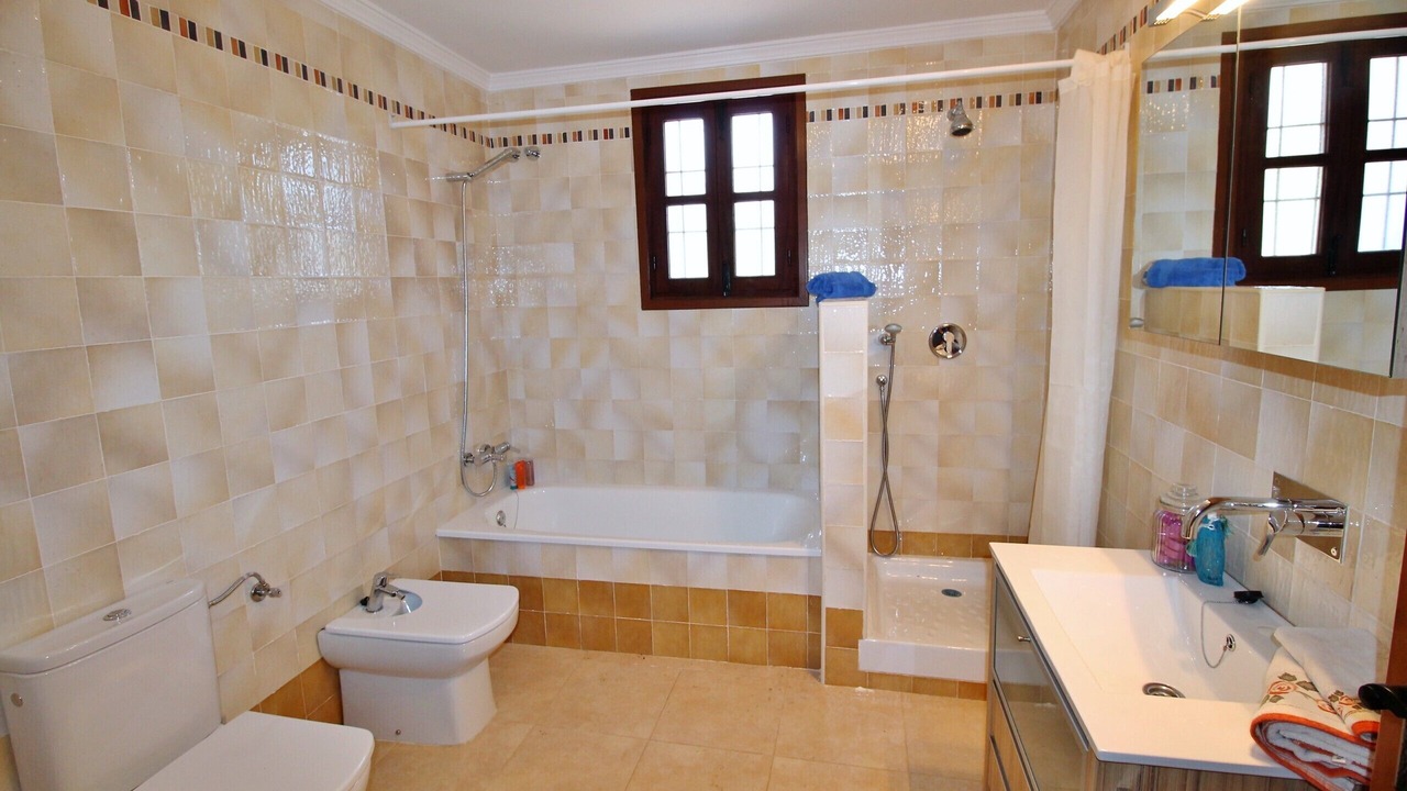 Photo of Bathroom in Nerja