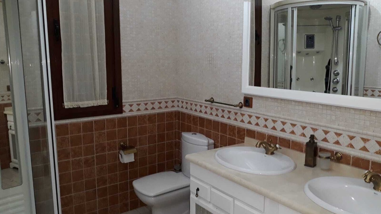 Photo of Bathroom in Mairena del Alcor