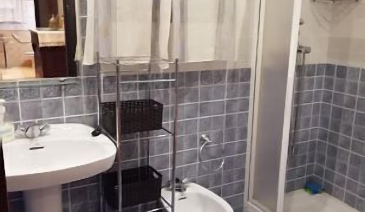Photo of Bathroom in Carcabuey
