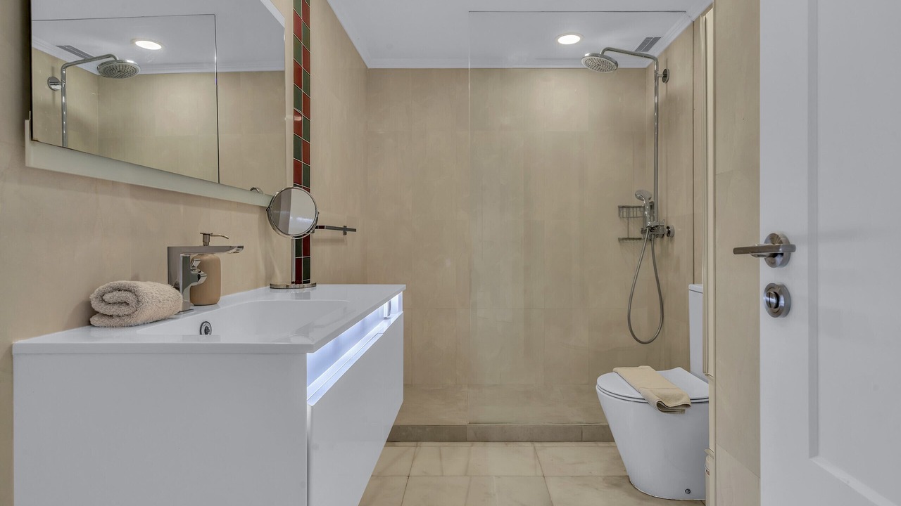 Photo of Bathroom in Golden Mile