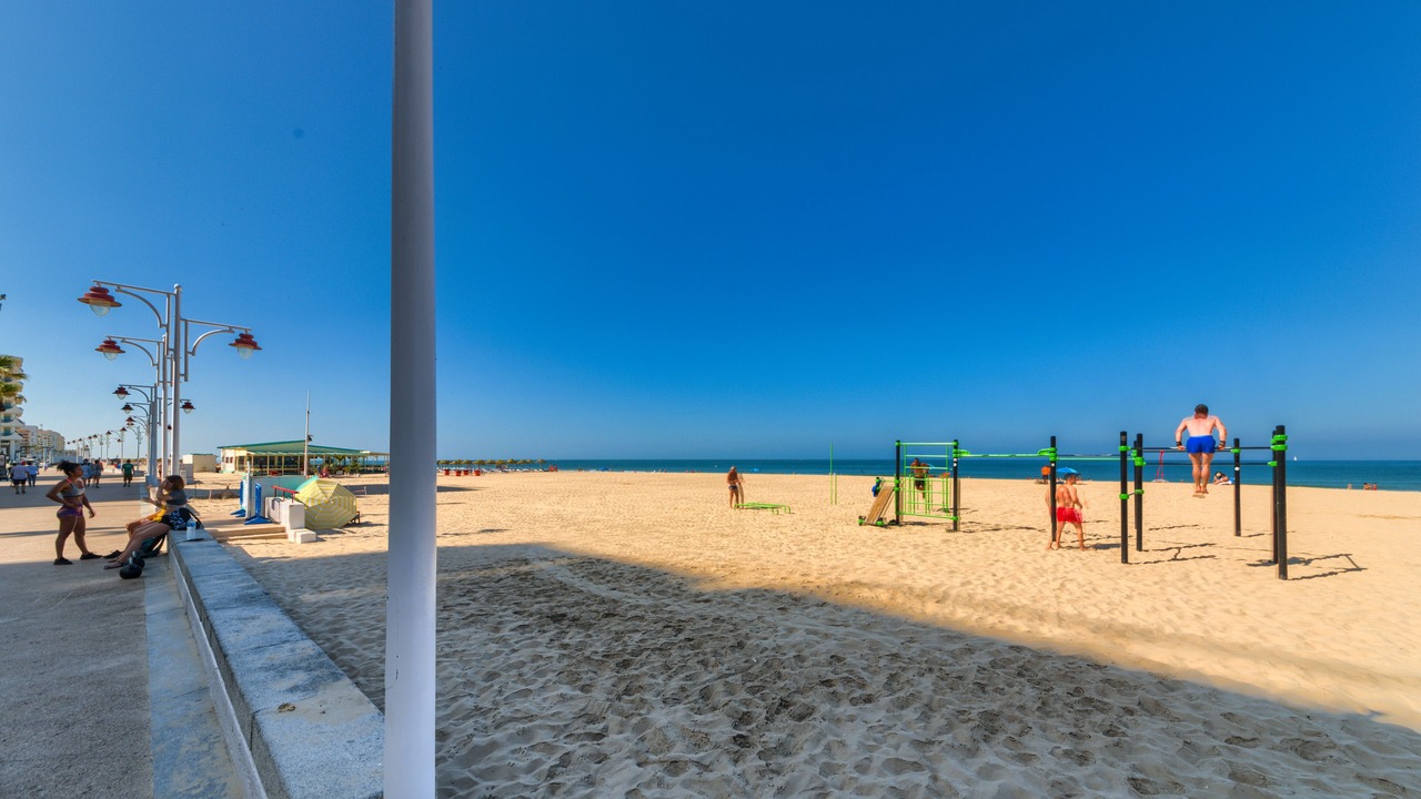 Photo of Others in Cadiz