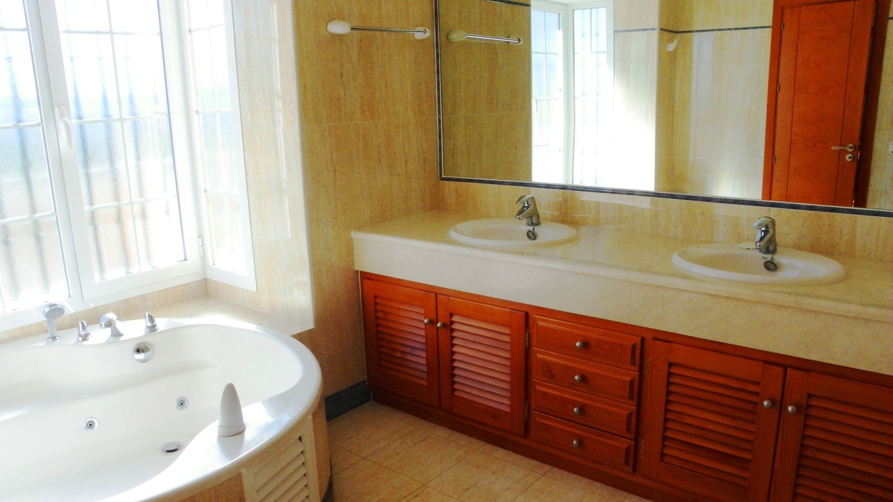 Photo of Bathroom in Casares