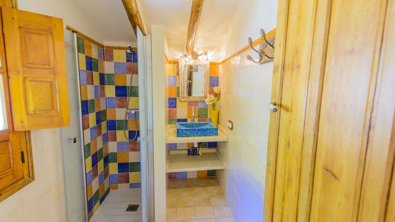Photo of Bathroom in Rute