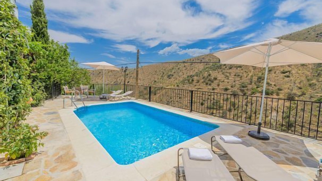 Photo of Outdoor in Laroya