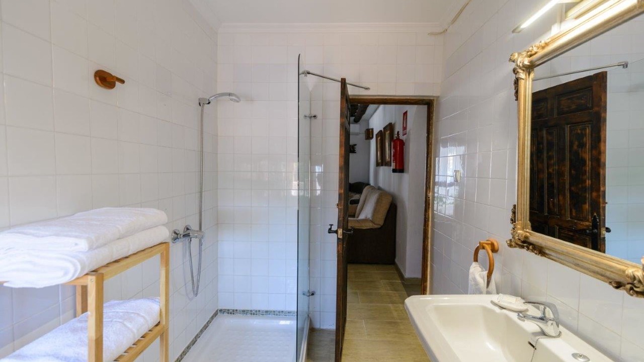 Photo of Bathroom in Alcaucin