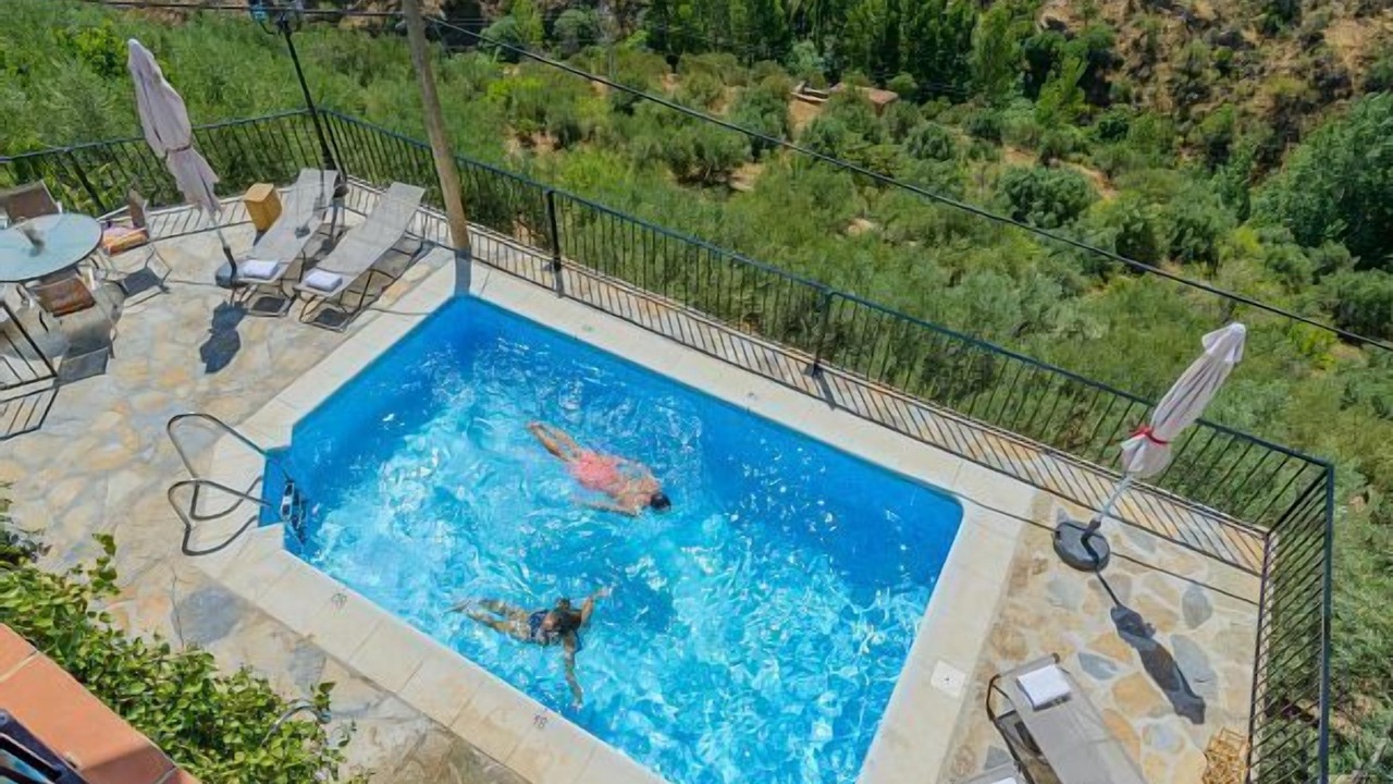 Photo of Outdoor in Laroya