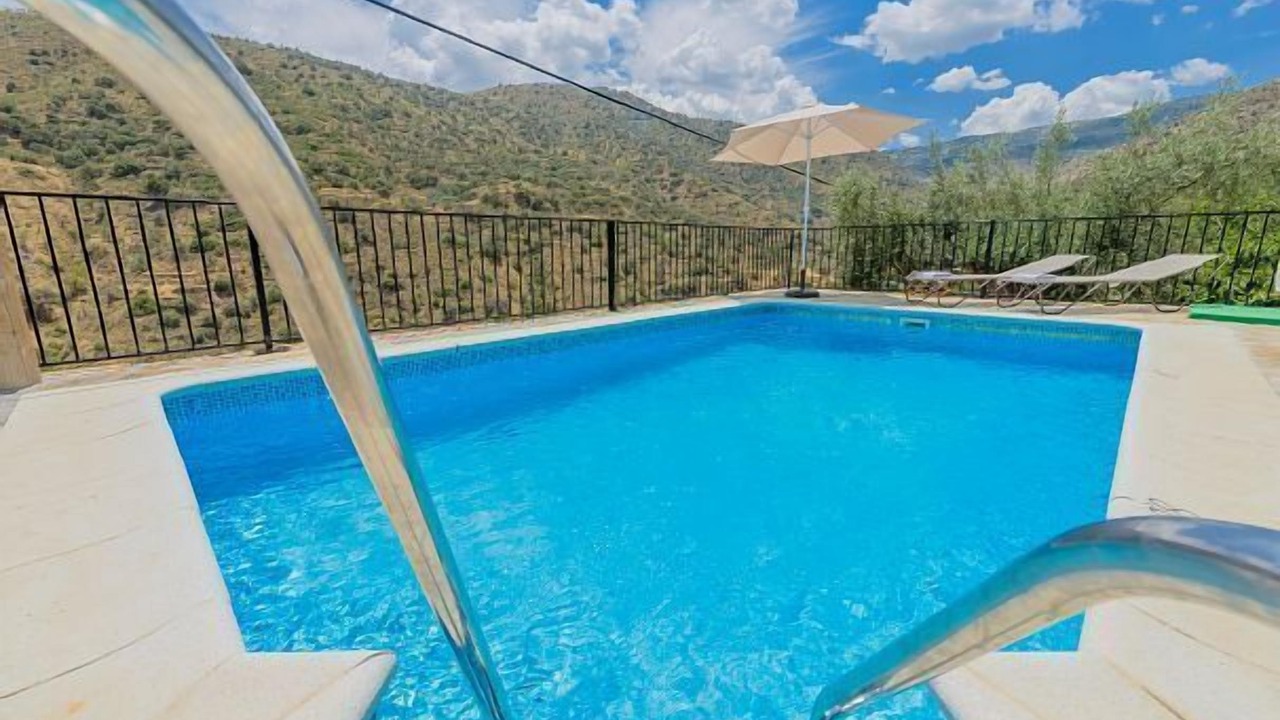 Photo of Outdoor in Laroya