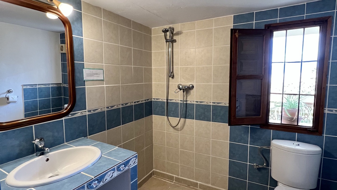 Photo of Bathroom in Comares