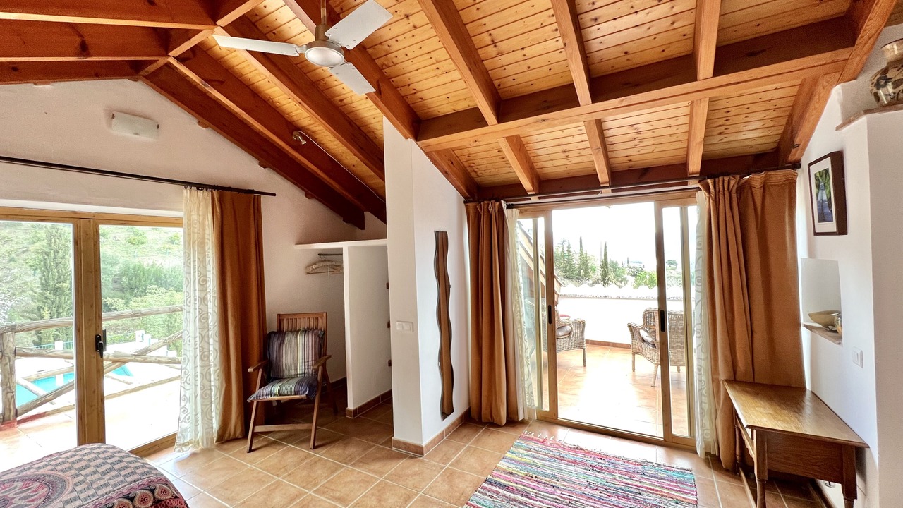 Photo of Bedroom in Comares